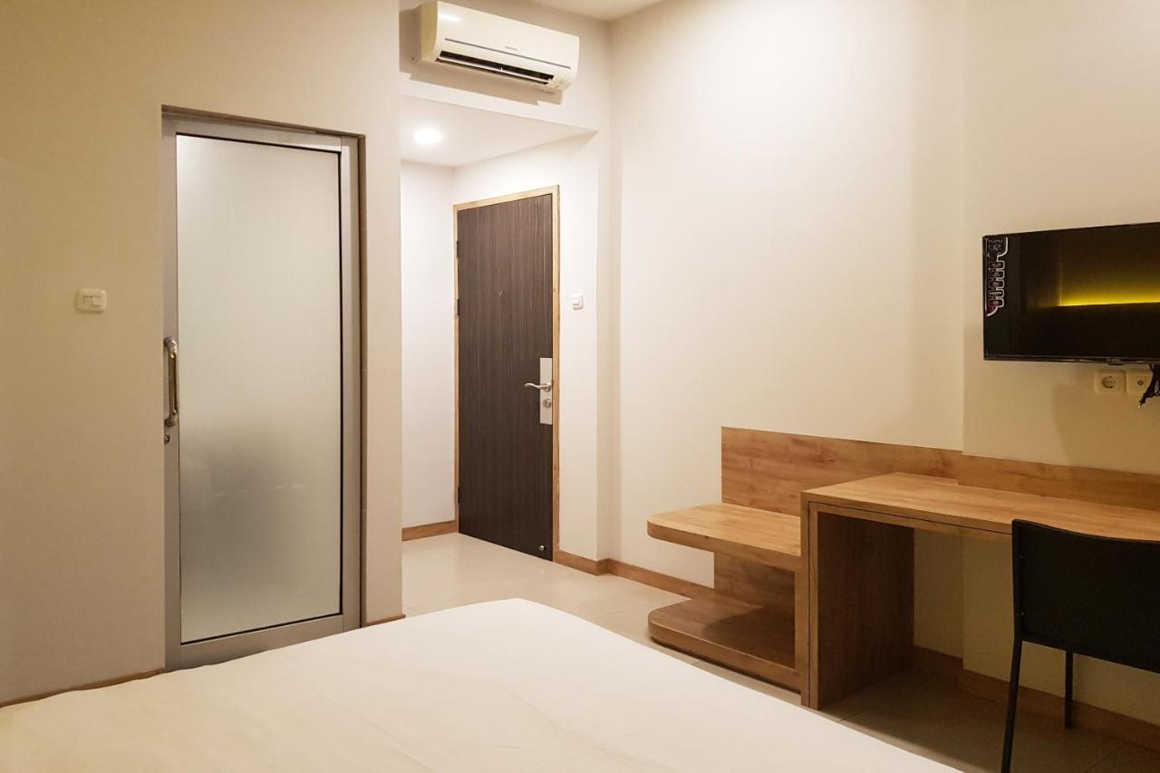 Oyo 90015 Platinum Hotel 2*